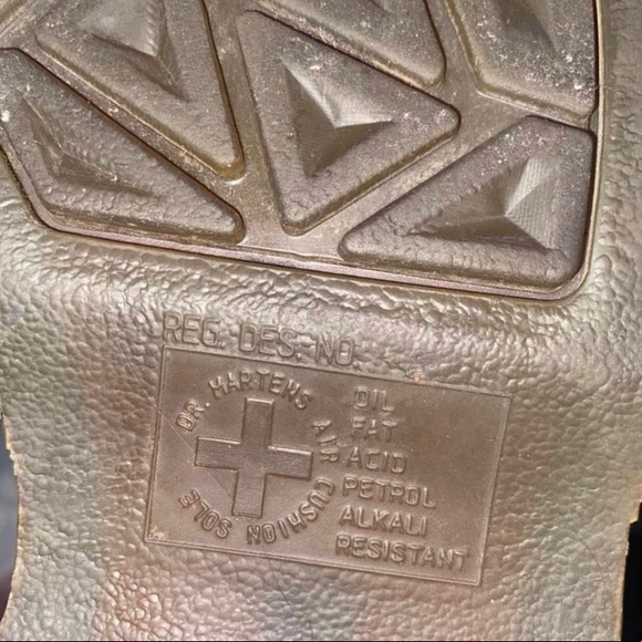 Dr. Martens black wingtip brogue 8502/51 - Picture 4 of 4